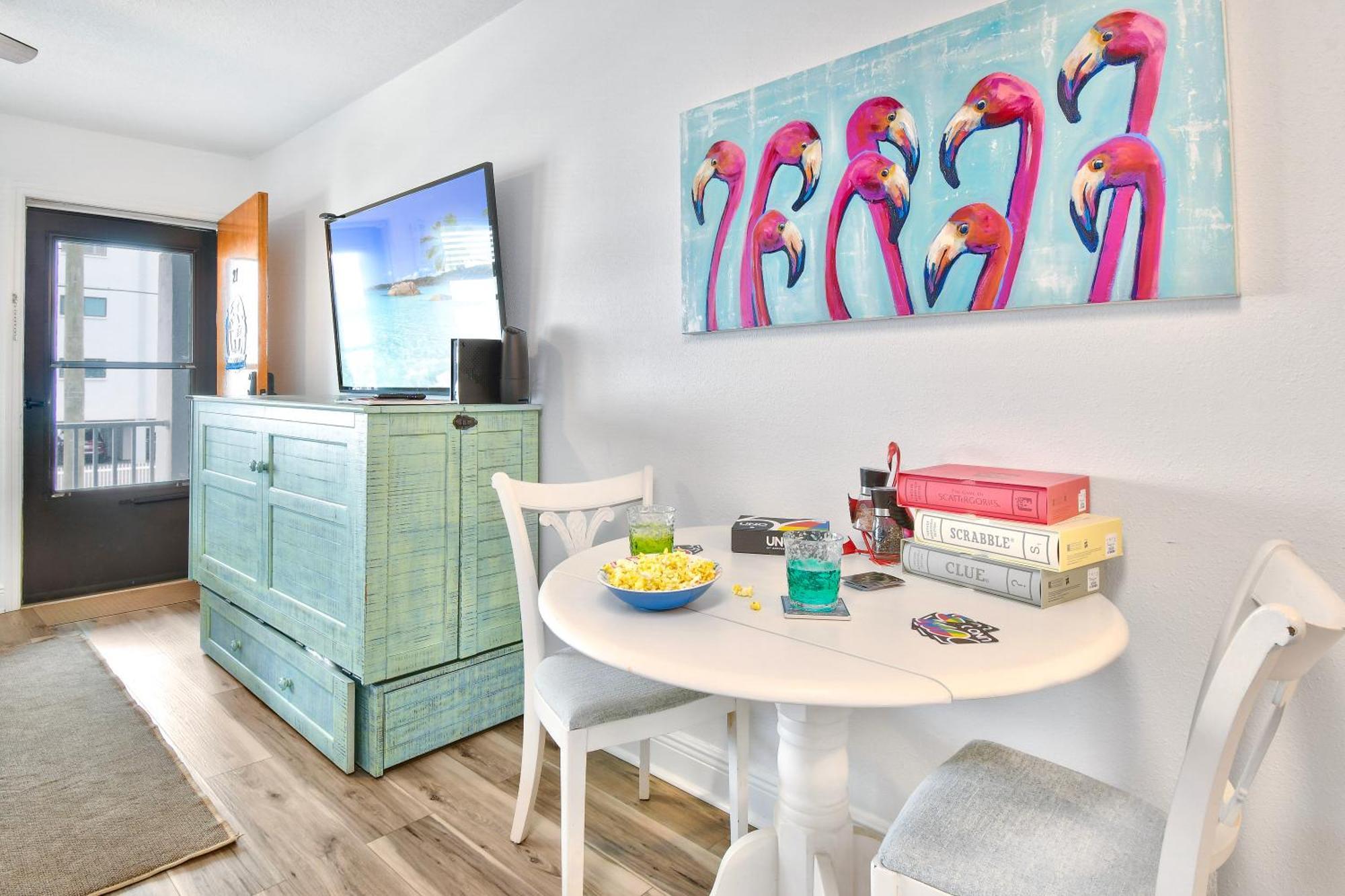 Funshine Sunset Beach St. Pete Beach Exterior photo